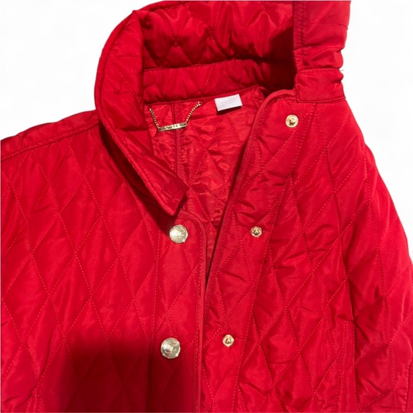 Chicos Red Quilted Mid Length Jacket Womens Size 1 (US 8/10) with gold accents. - Picture 4 of 5